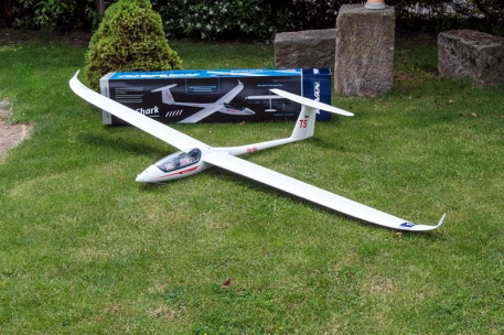 Recenze Kavan 304TS TwinShark | RCprofi.cz